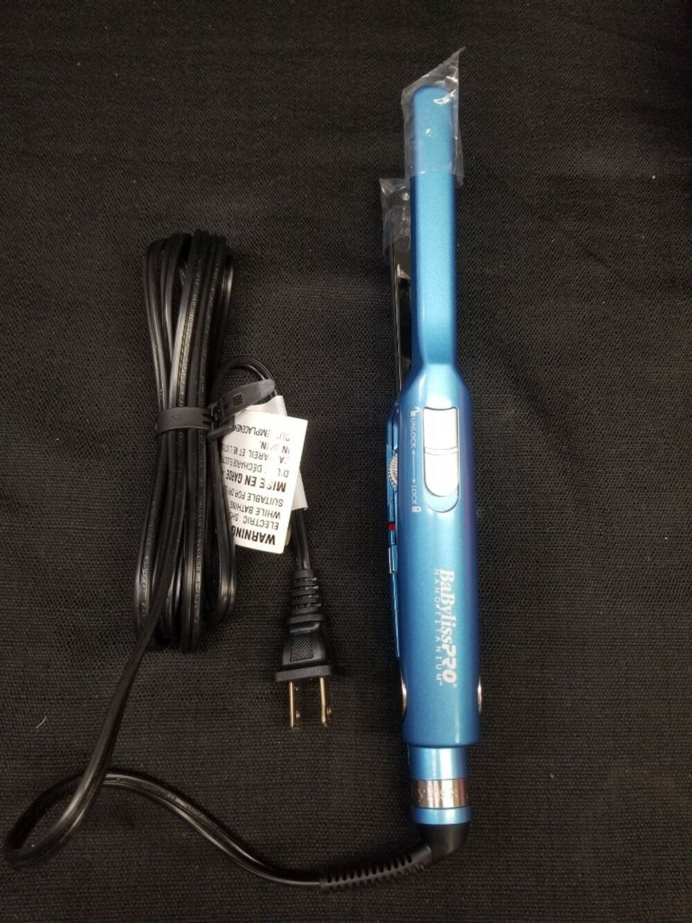 BaBylissPRO Nano Titanium 1/2'' Ultra Thin Ionic Flat Iron Blue NEW NO BOX!